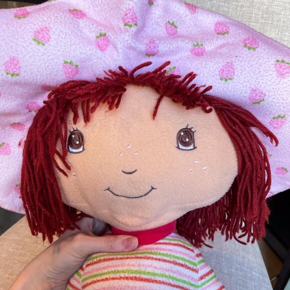Vintage 2003 Strawberry Shortcake Jumbo Plush Doll 30” Great for Cuddling - Picture 5 of 7